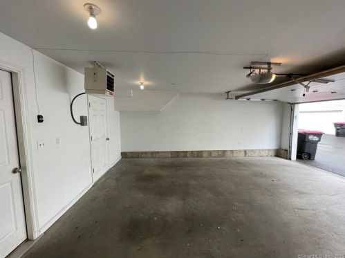 15 Main St, Norwalk CT  06851-4505 exterior