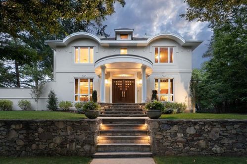 170 Blackstone Blvd, Providence, RI 02906-5717
