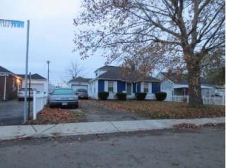 114 Rowmont Ave, Massillon, OH 44646-3838