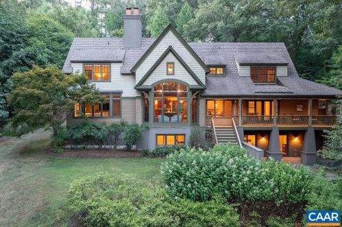640 Arrowhead Dr, Earlysville, VA 22936-9687