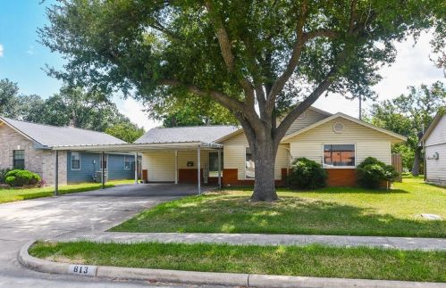 813 Norwood St, Deer Park, TX 77536-3311