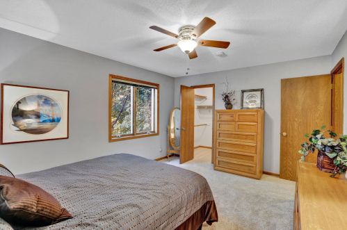 3735 Greensboro Dr, Saint Paul MN  55123-2242 exterior