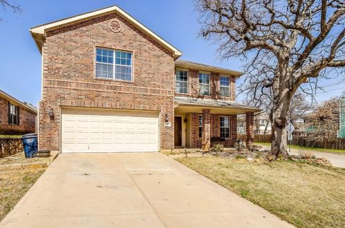 7573 Vanessa Dr, Fort Worth, TX 76112-4428