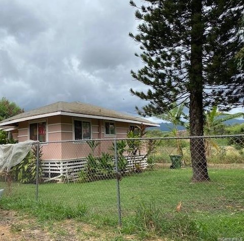 85576 Waianae Valley Rd, Nanakuli, HI 96792-2561