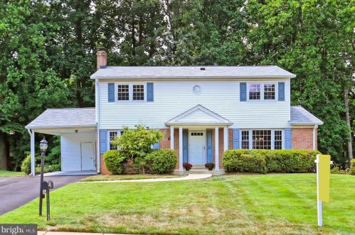6808 Sydenstricker Rd, Springfield, VA 22152-2642