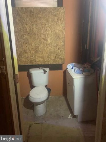 2756 Judson St, Philadelphia, PA 19132-3228