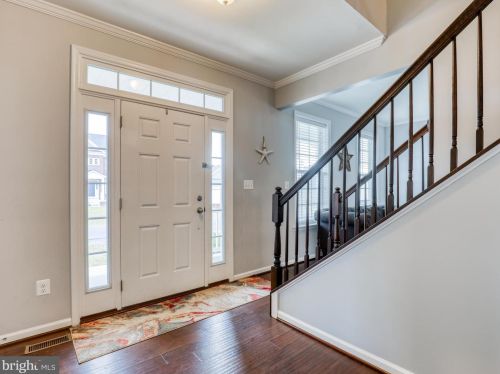 365 Chickamauga Dr, Harpers Ferry WV 25425-3633 exterior