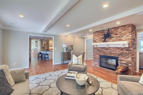 6324 Stanford Ave, Englewood CO 80110-5579 exterior