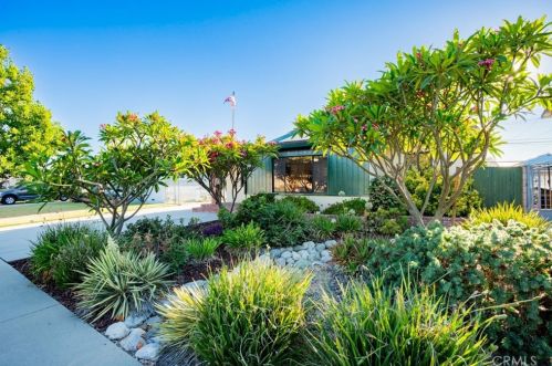 927 La Serena Dr, Glendora, CA 91740-4729