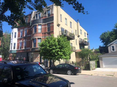 1432 Erie St, Chicago IL  60642-6906 exterior