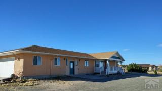 1493 Ladonia Dr, Pueblo, CO 81007-1391
