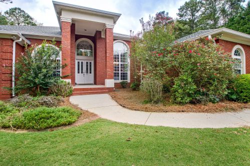 385 Windermere Cir, Newnan, GA 30265-2278