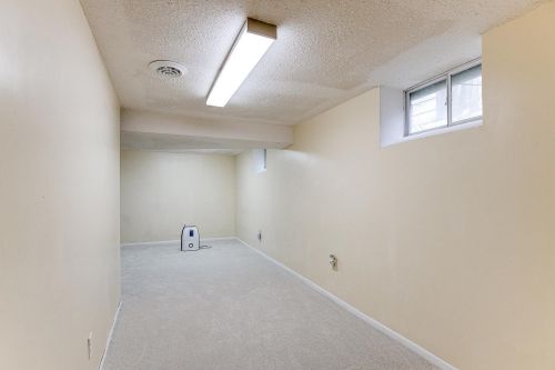 923 Barclay St, Saint Paul MN  55106-3501 exterior