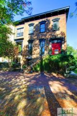 204 Hall St, Savannah, GA 31401-5709