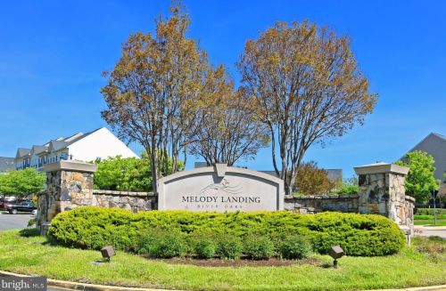 16774 Shingle Oak Dr, Woodbridge, VA 22191-7508