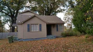 868 Ball Rd, Memphis, TN 38106-7948