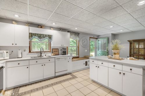 4153 Highway 155, Stockbridge GA  30281-4011 exterior