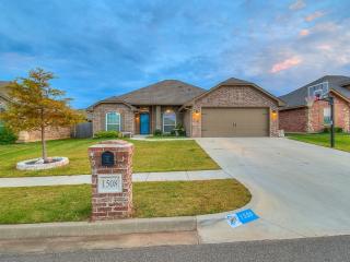 1508 Baycharter St, Norman, OK 73071-7259