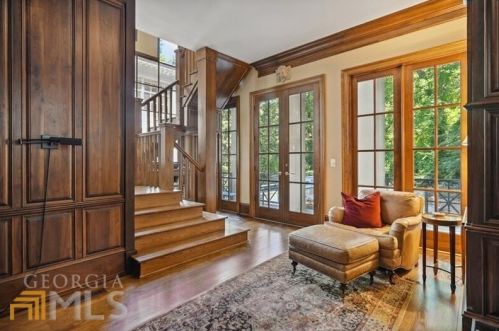 3281 Habersham Rd, Atlanta GA 30305-1170 exterior