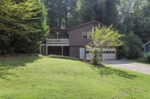 128 Dials Dr, Holly Springs, GA 30188-4544