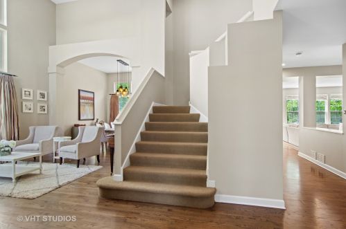 2405 Spyglass Hill Ct, Bannockburn, IL 60015-3862