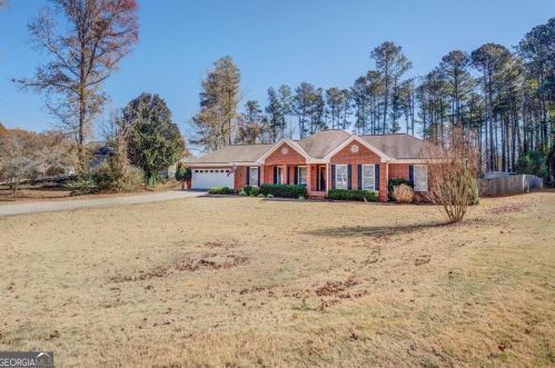 4811 Thornwood Cir, Porterdale, GA 30016-8161