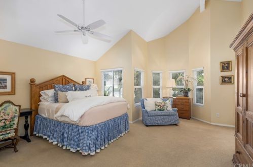 16 Chenile, Irvine CA  92614-7528 exterior