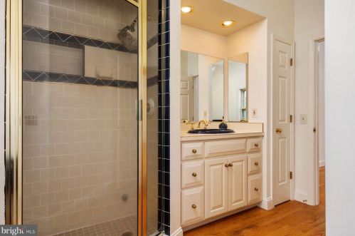 6482 Shady Side Rd, Shady Side MD 20764-9715 exterior