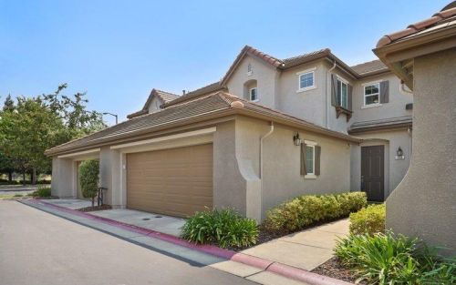 104 Rodin Ln, Folsom, CA 95630-5625