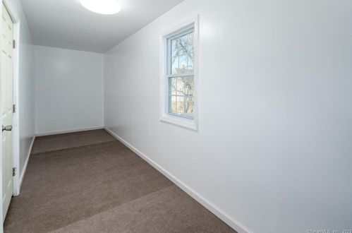 72 Osborne Ave, Norwalk CT  06855-1020 exterior