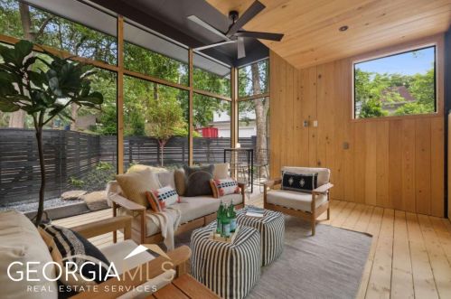 454 Beverly Rd, Atlanta GA  30309-2731 exterior