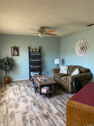 329 Circle Dr, Sharon, CA 93610-2117