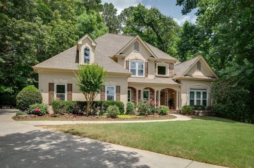 360 Falling Creek Bnd, Duluth, GA 30097-7176