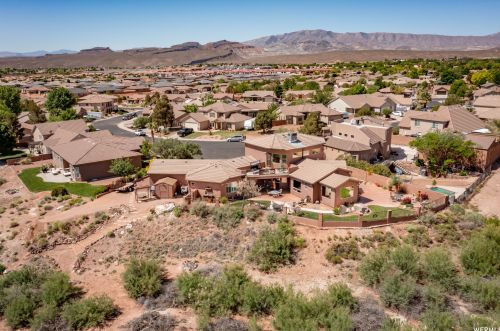 485 Praya Dr, Kayenta UT exterior