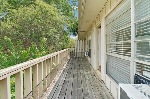 5057 Ridglea Ln, Fort Worth TX  76116-8310 exterior