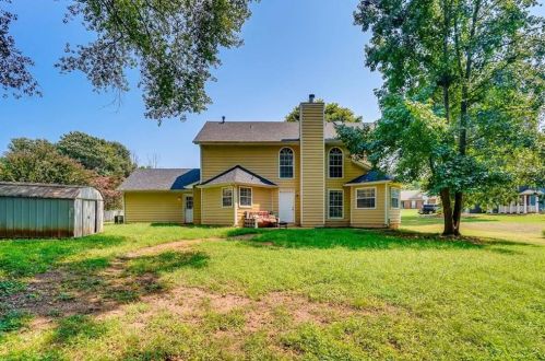 2503 Tiffany Ct, Conyers GA  30013-2900 exterior