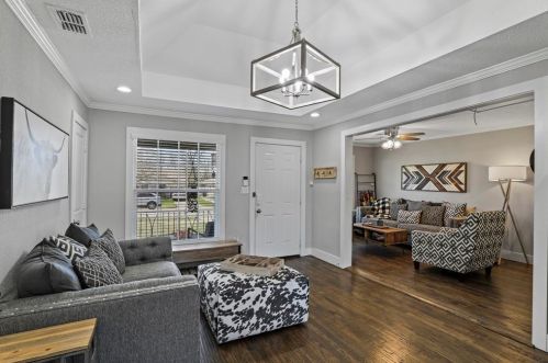 2725 Ryan Ave, Fort Worth TX  76110-3029 exterior