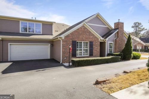 131 Kendrick Farm Ln, Marietta, GA 30066-8613
