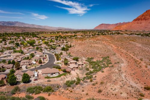 485 Praya Dr, Kayenta UT exterior