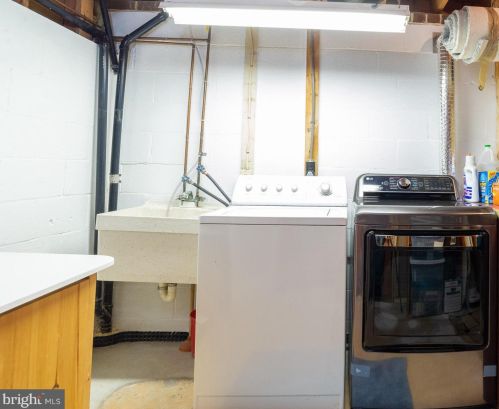 14804 Mistletoe Ct, Silver Spring MD 20905-5620 exterior