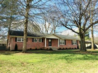 2399 Anchor St, Murfreesboro, TN 37130-4112