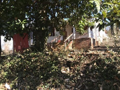 175 Bell St, Buford, GA 30518-2763