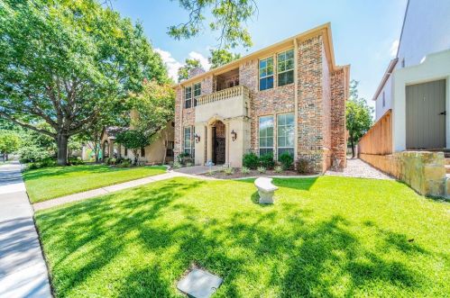 3405 4th St, Fort Worth TX  76107-2118 exterior