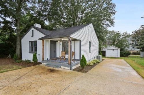 3904 Clairmont Rd, Atlanta GA  30341-4914 exterior