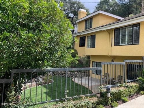 2036 Montecito Dr, Glendale CA  91208-1824 exterior