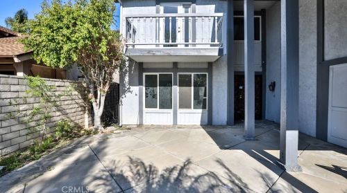 2305 Linwood St, Santa Ana, CA 92705-6959