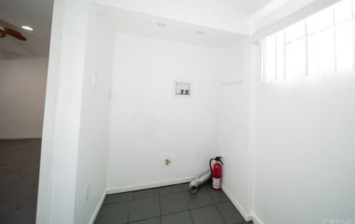 411 Stocker St, Glendale CA  91202-2309 exterior