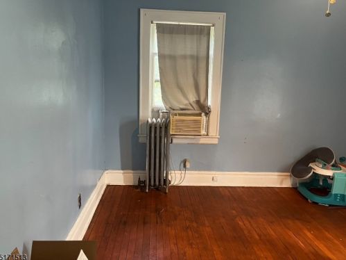 1321 Clinton Ave, Irvington NJ  07111-1402 exterior