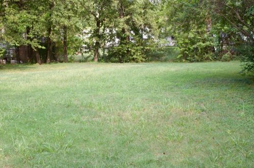 3517 Mission St, Fort Worth, TX 76109-3052