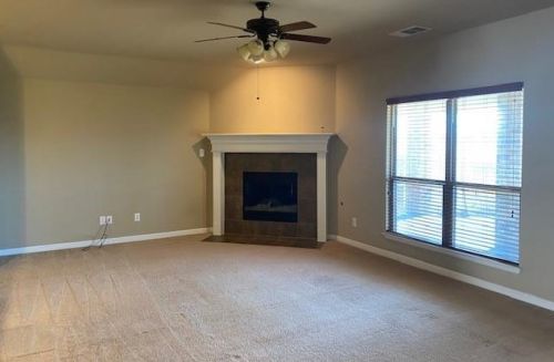 6125 Striper Dr, Fort Worth TX  76179-7643 exterior